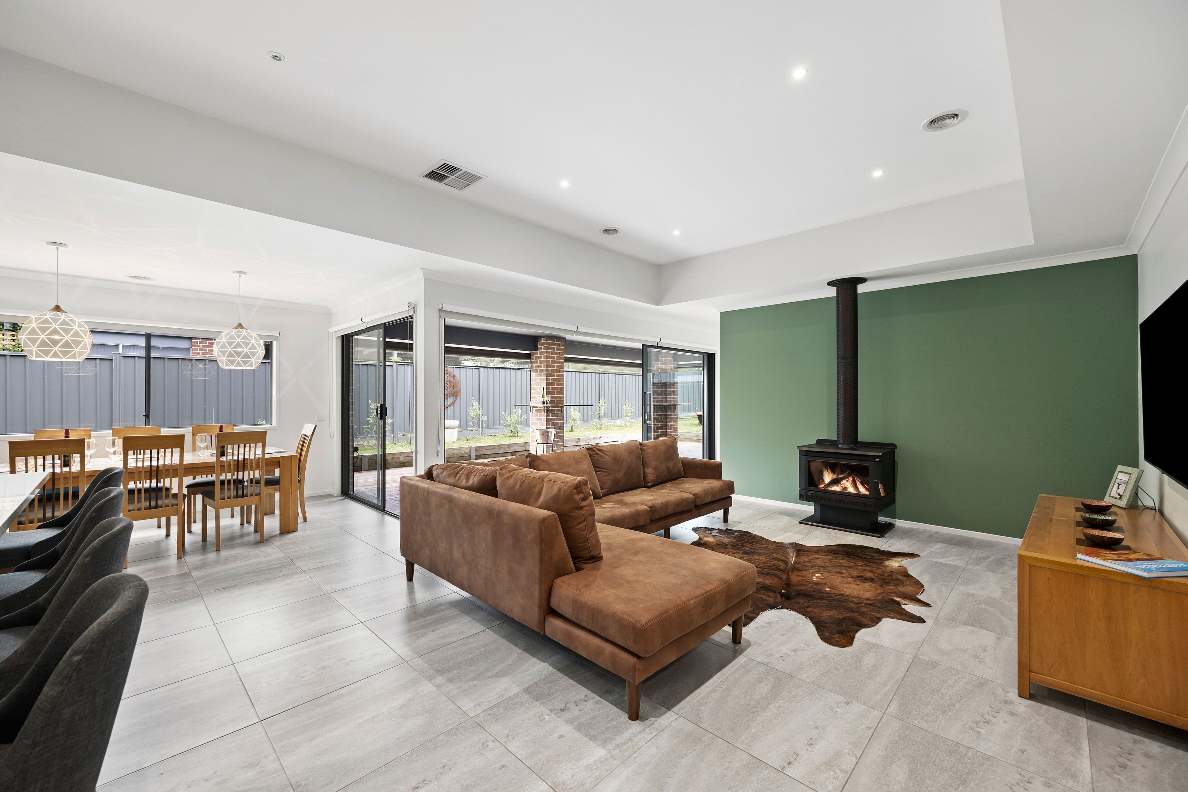 32 Greenfields Boulevard, Romsey VIC 3434, Romsey - Thumbnail 6