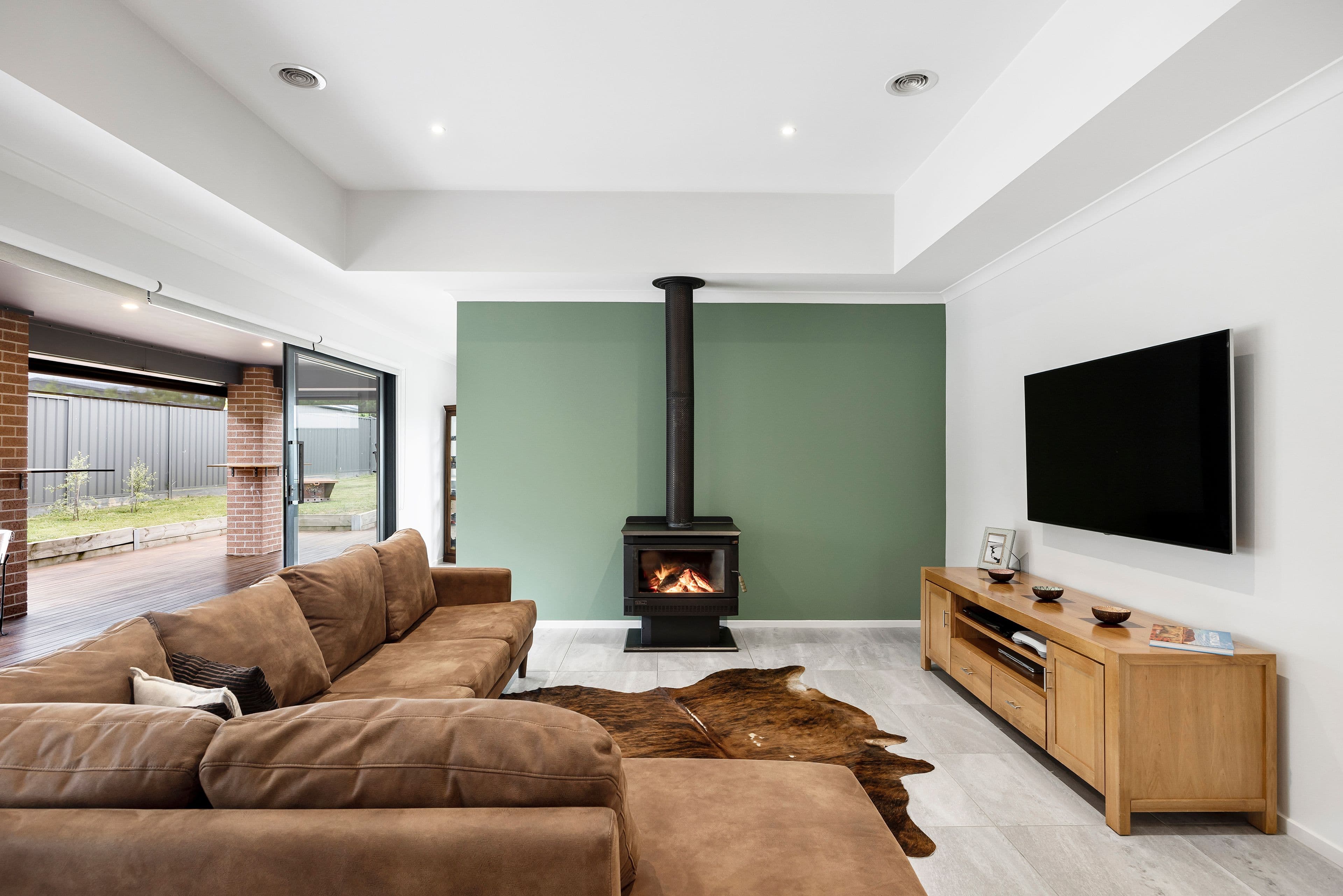 32 Greenfields Boulevard, Romsey VIC 3434, Romsey - Thumbnail 7