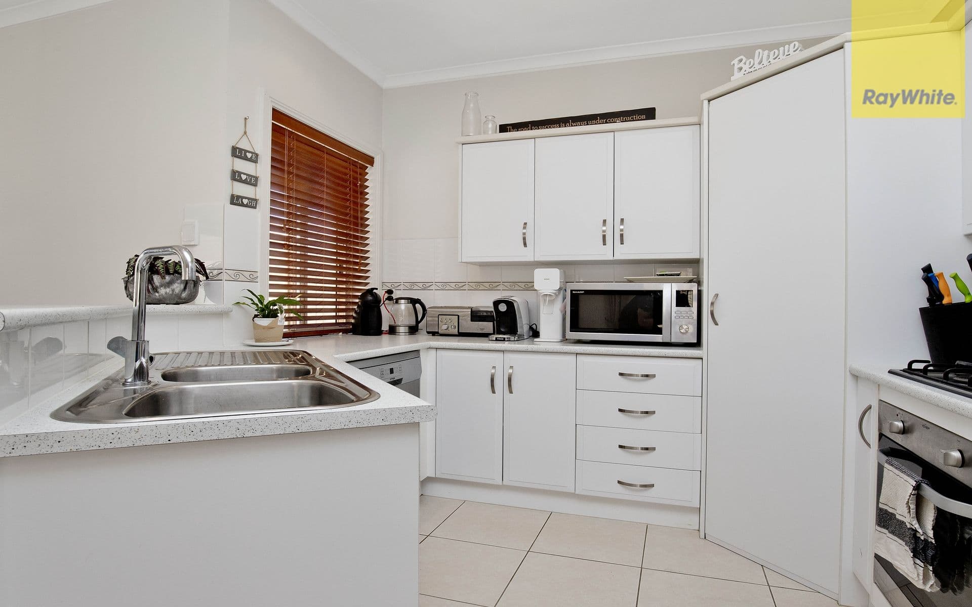 22 Fortrose Avenue, Seaton SA 5023, Seaton - Thumbnail 3