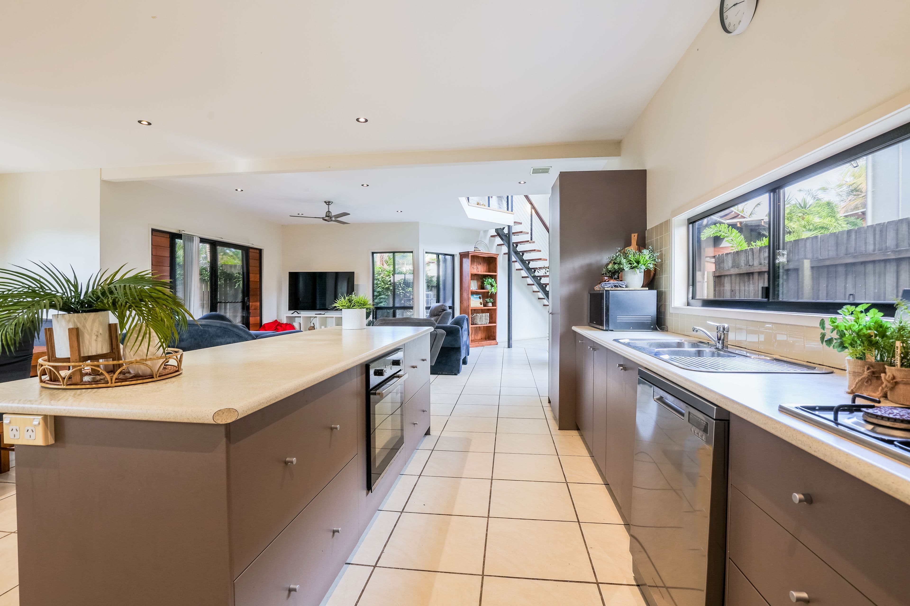 15 Dolphin Court, Agnes Water QLD 4677, Agnes Water - Image 1