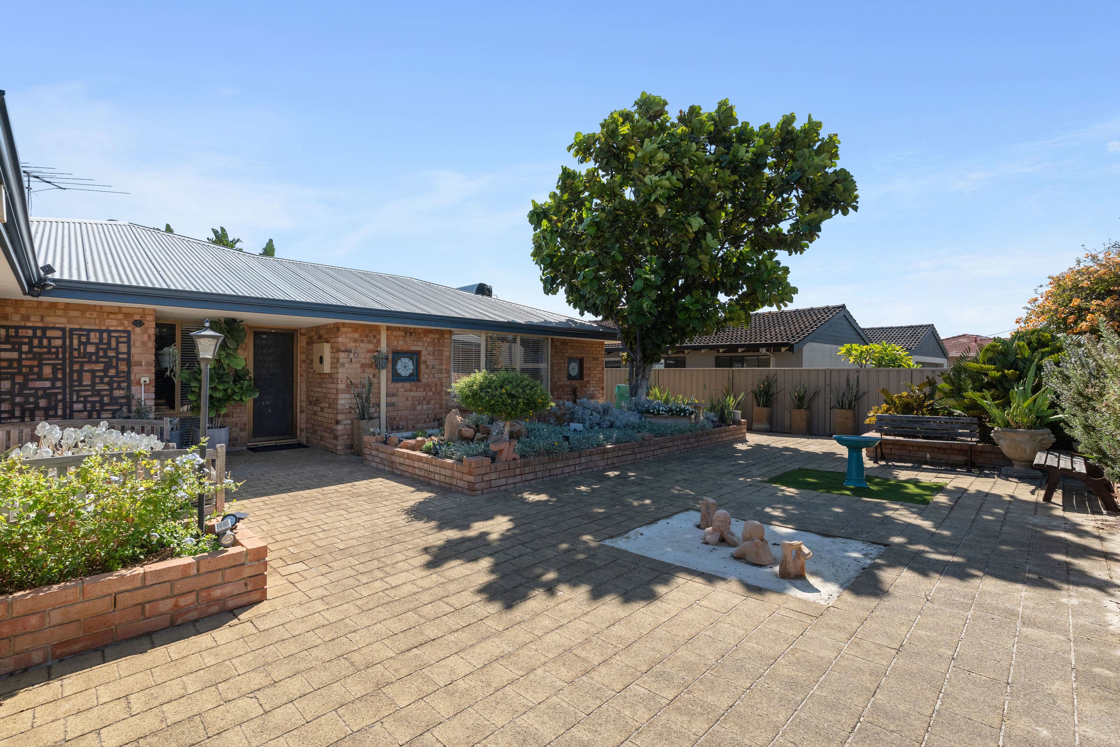 76 Bridgewater Drive, Kallaroo WA 6025, Kallaroo - Thumbnail 2