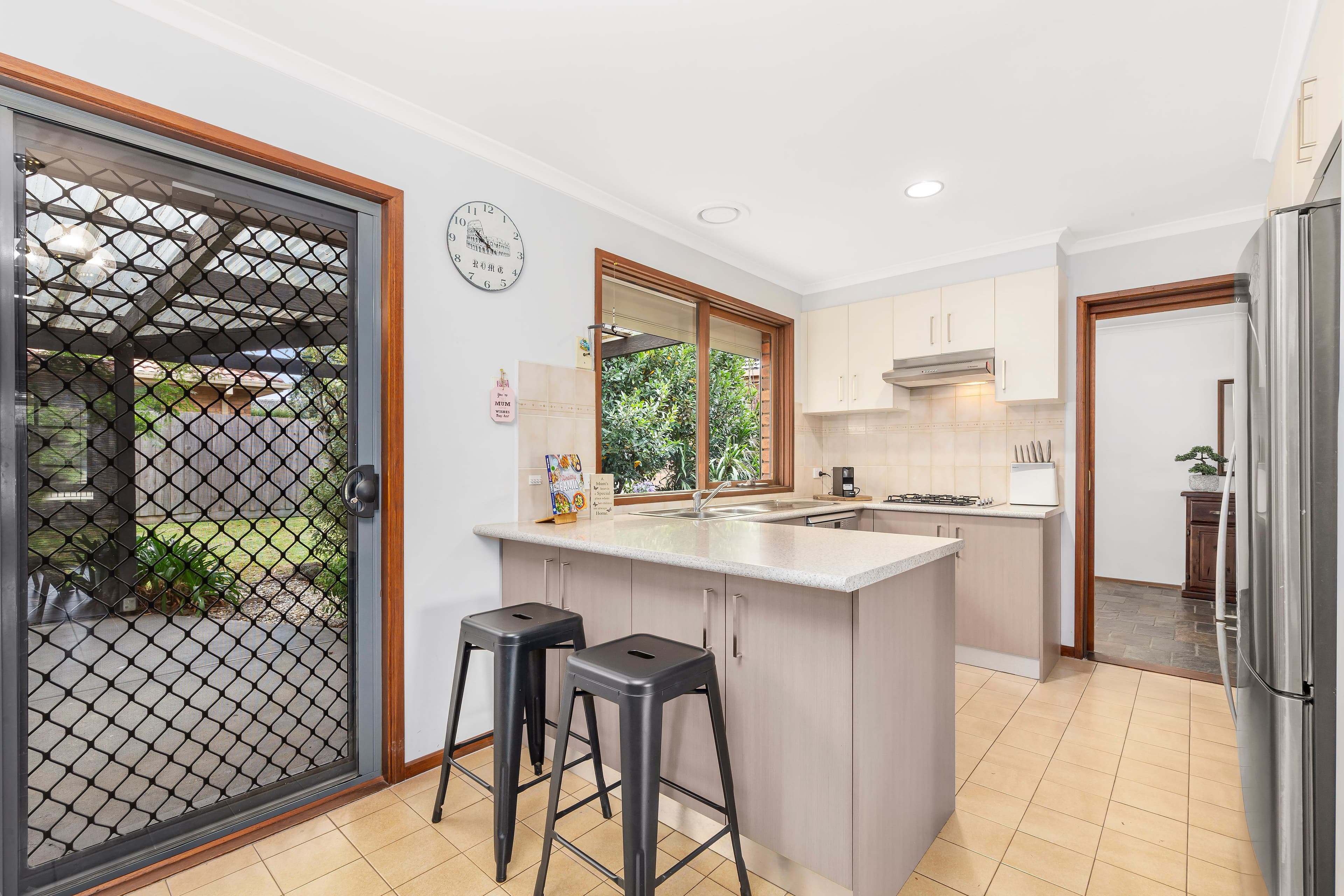 161 Roycroft Avenue, Mill Park VIC 3082, Mill Park - Thumbnail 3