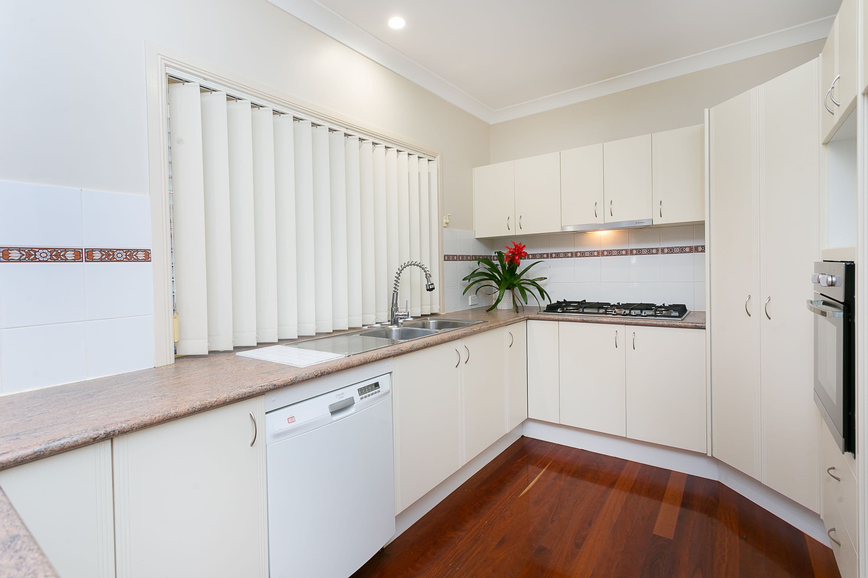 27 Highridge Road, Springfield QLD 4300, Springfield - Thumbnail 4