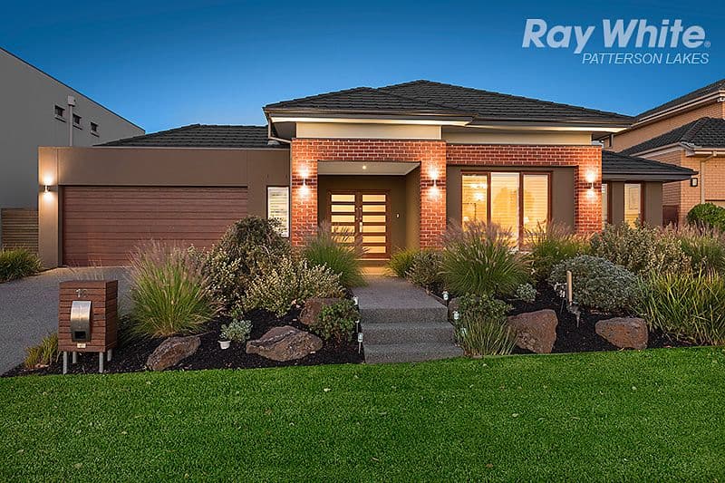 10 Macquarie Circle, Waterways VIC 3195, Waterways - Image 1