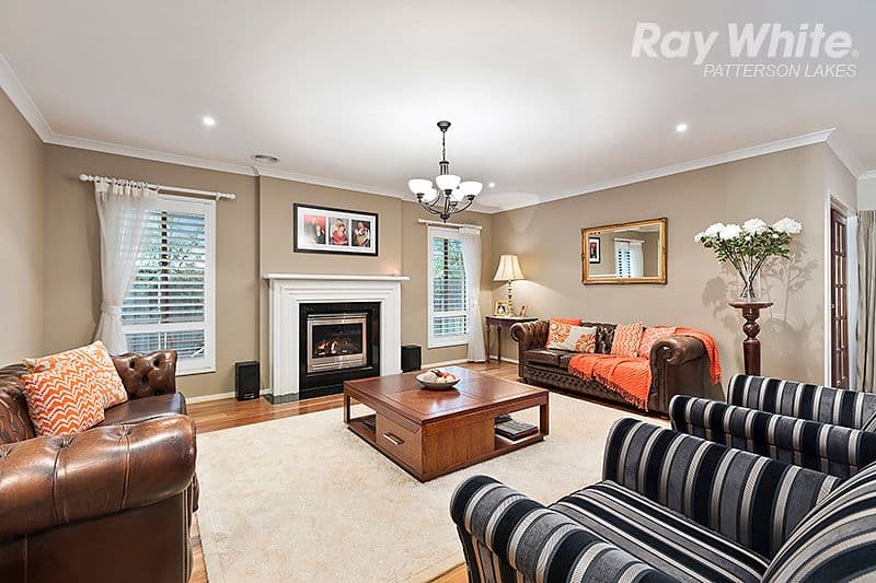 10 Macquarie Circle, Waterways VIC 3195, Waterways - Thumbnail 2