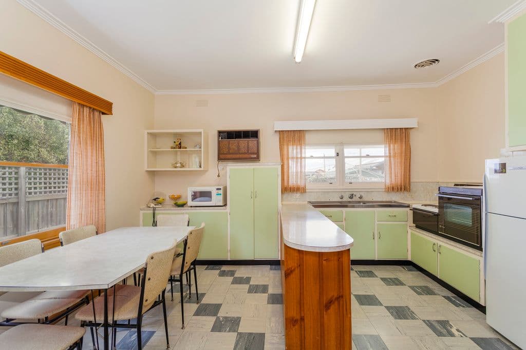 24 Trigg Street, GEELONG WEST VIC 3218, Geelong West - Thumbnail 4