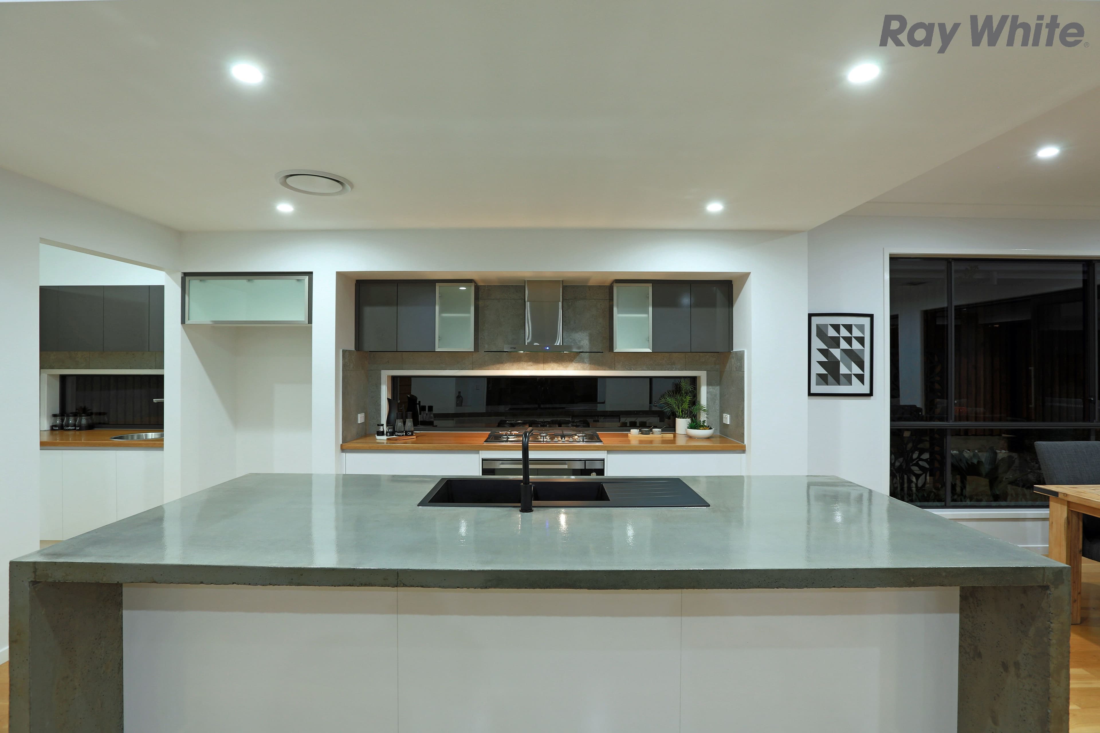 13 Cardwell Circuit, Thornlands QLD 4164, Thornlands - Thumbnail 6
