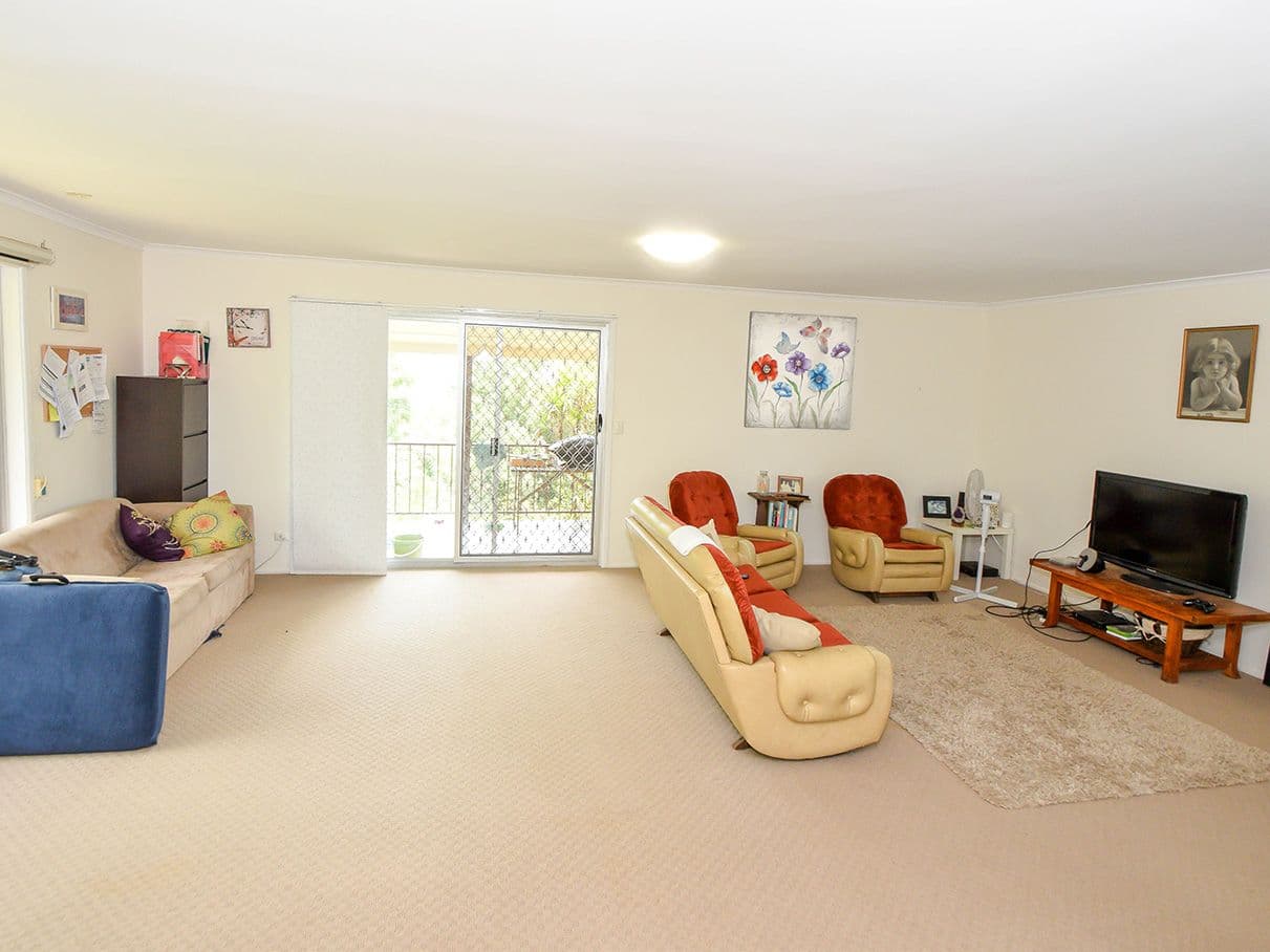 223 Panorama Drive, Rosemount QLD 4560, Rosemount - Thumbnail 4