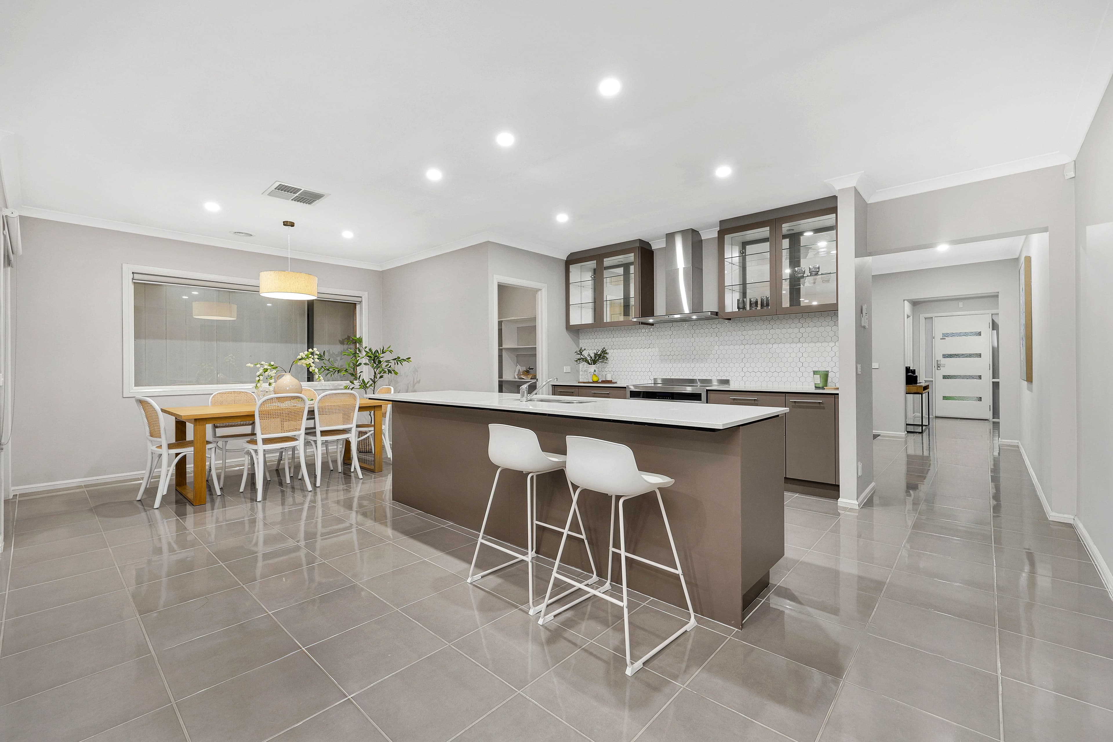 9 Giddens Road, Mernda VIC 3754, Mernda - Thumbnail 2