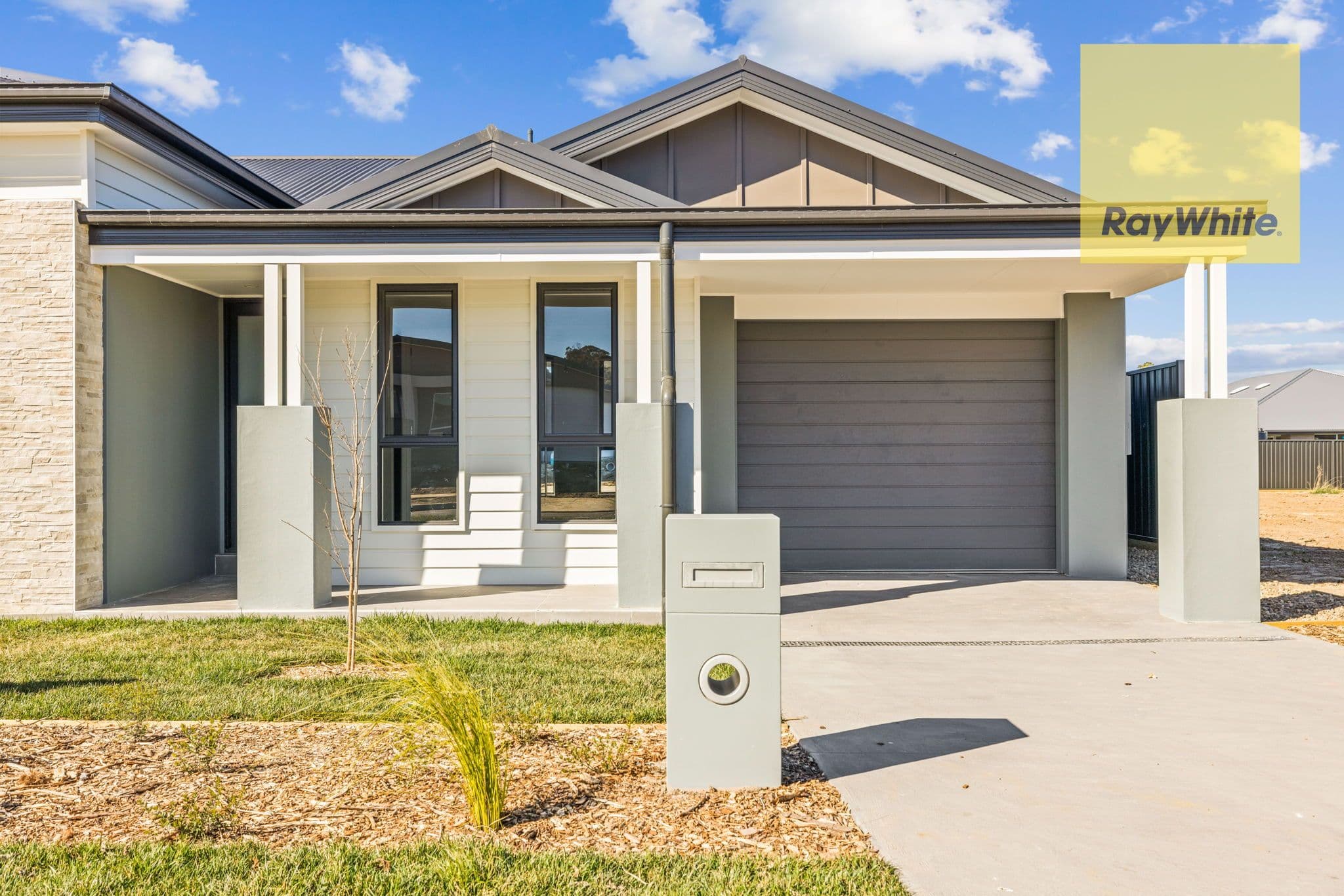 2/24 Matchless Avenue, Goulburn NSW 2580, Kangaroo Flat Vic 3555 - Image 1