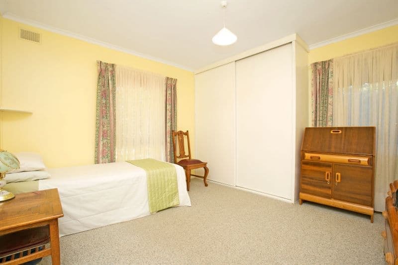 17 Sabina Crescent, CHRISTIE DOWNS SA 5164, Christie Downs - Thumbnail 7