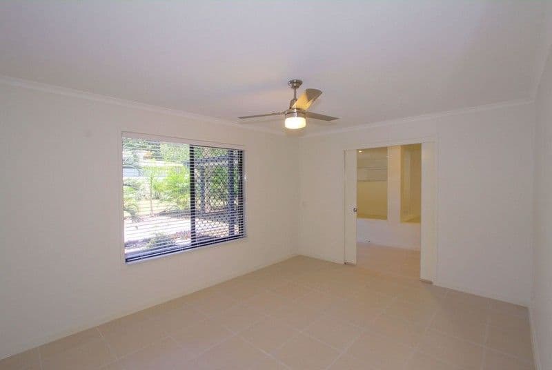 4 Kentia Avenue, MOORE PARK BEACH QLD 4670, Moore Park Beach - Thumbnail 6