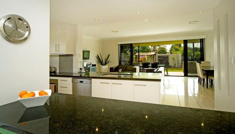2354 Belmont Court East, HOPE ISLAND QLD 4212, Hope Island - Thumbnail 5