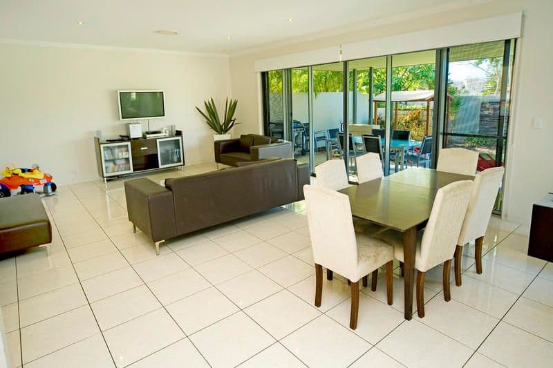 2354 Belmont Court East, HOPE ISLAND QLD 4212, Hope Island - Thumbnail 6