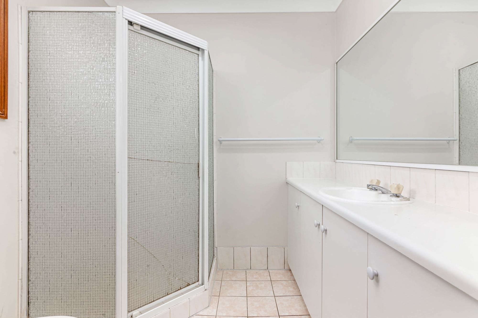 6 Tamworth Crescent, Hoxton Park NSW 2171, Hoxton Park - Thumbnail 4