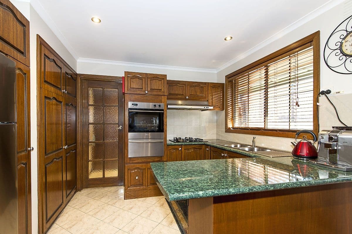 29 Tatlow Drive, Epping VIC 3076, Epping - Thumbnail 2