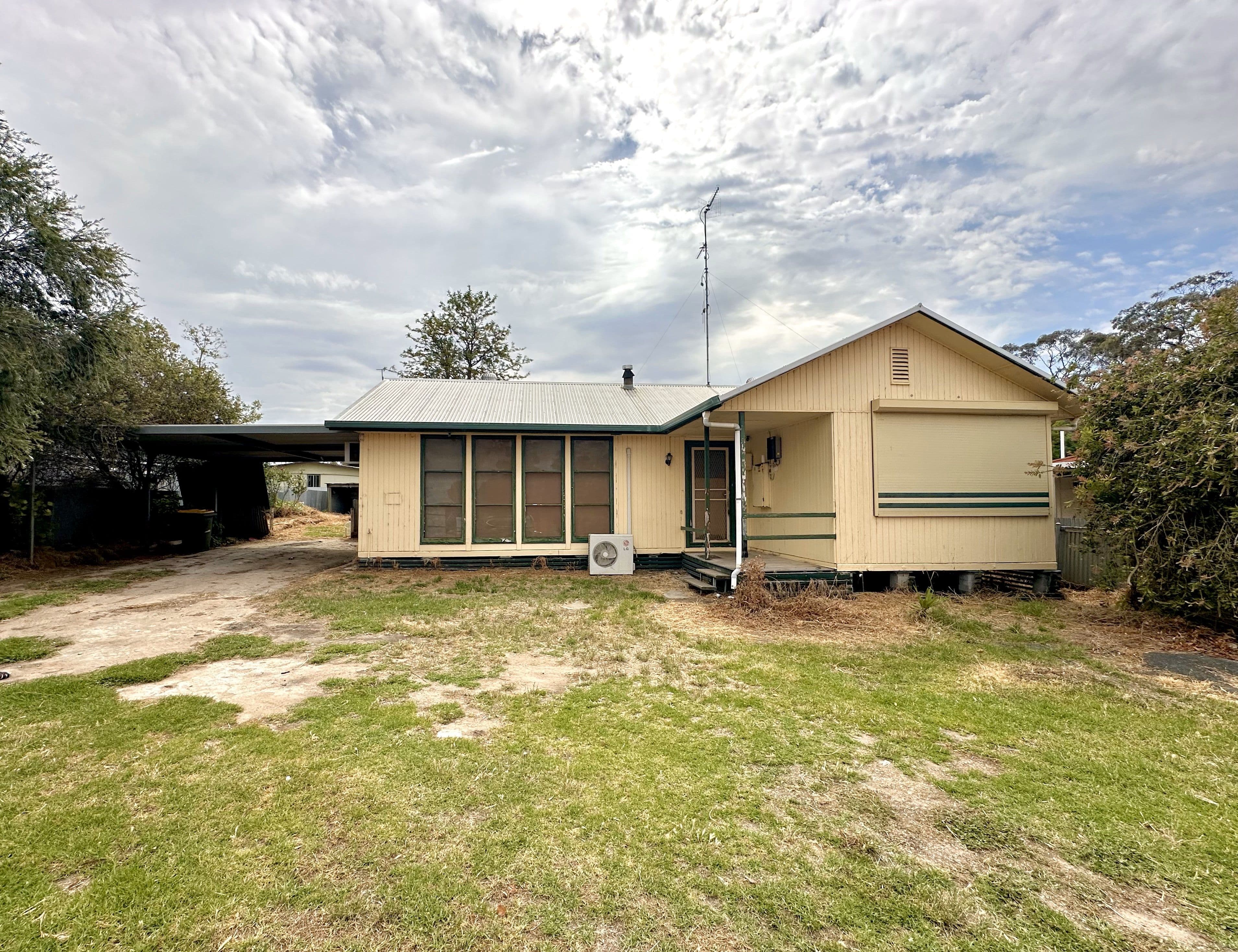 21 Eveline Street, Bordertown SA 5268, Bordertown - Image 1