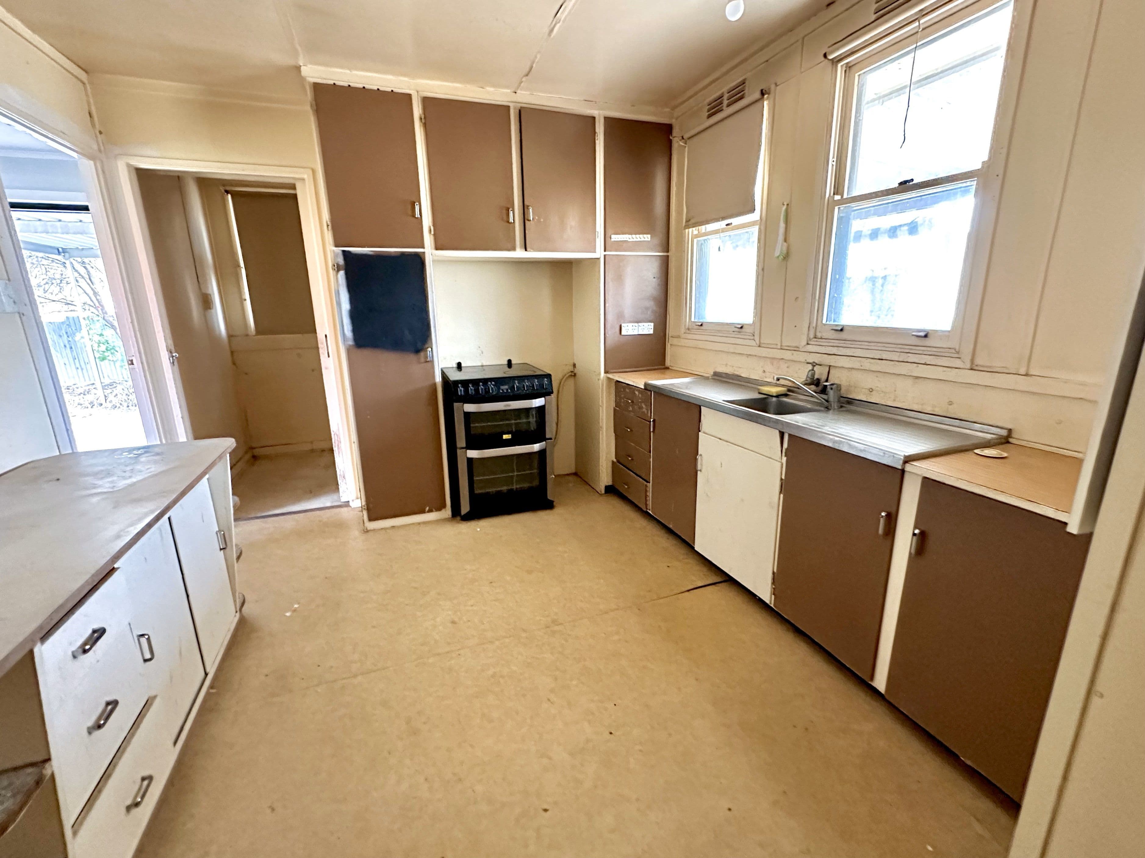 21 Eveline Street, Bordertown SA 5268, Bordertown - Thumbnail 5