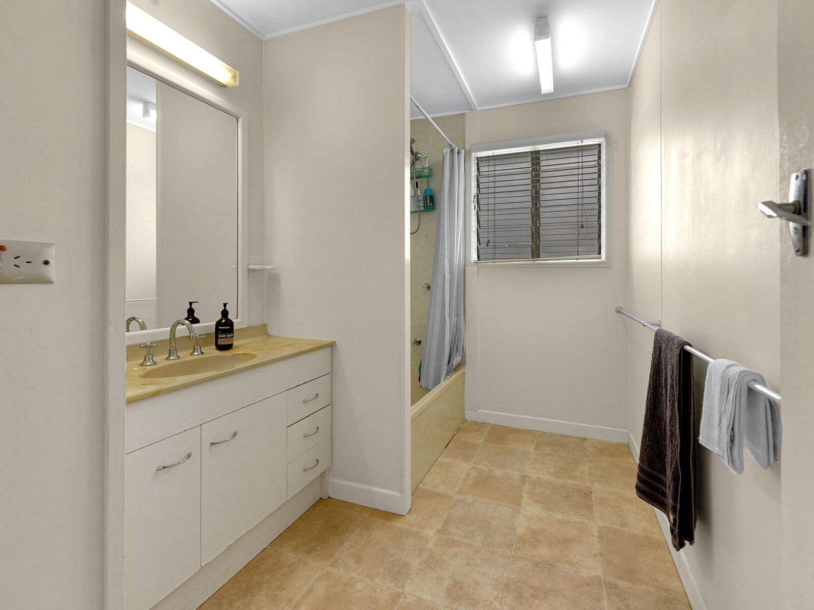 8 Kernel Street, The Gap QLD 4061, The Gap - Thumbnail 8