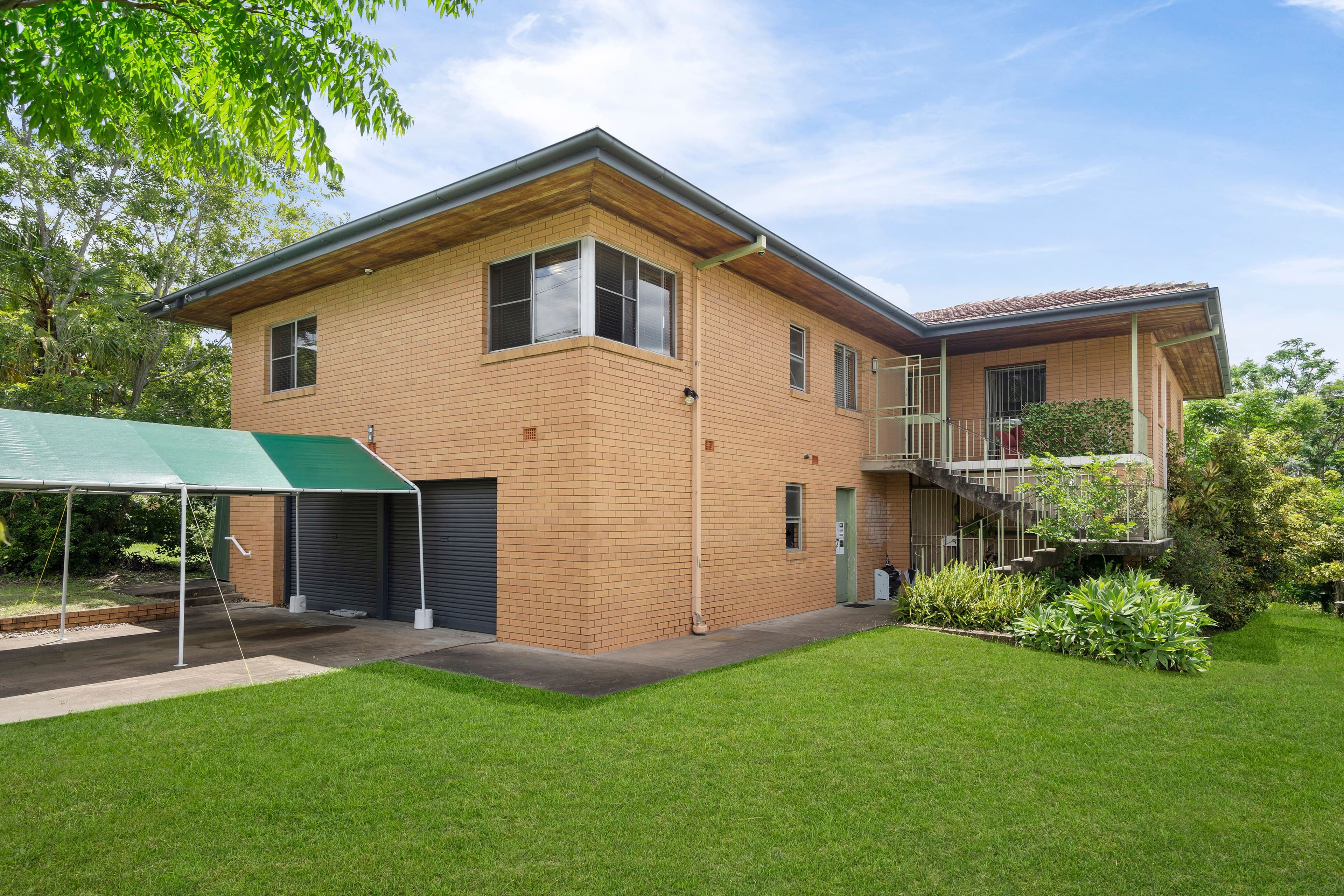 10 & 10A Glebe Road, NEWTOWN QLD 4305, Newtown - Thumbnail 4