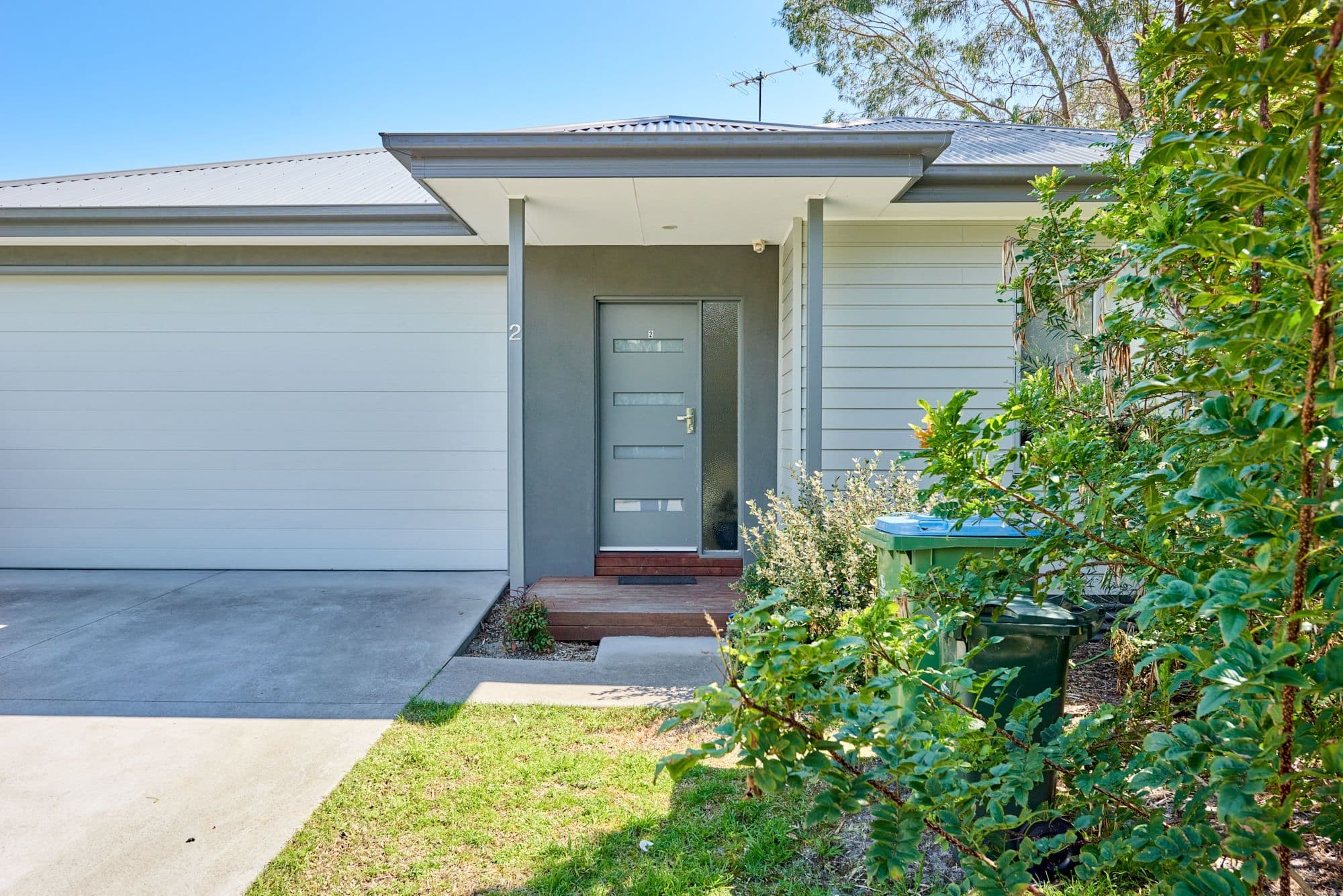 2 Bayview Avenue, Rosebud VIC 3939, Rosebud - Thumbnail 2