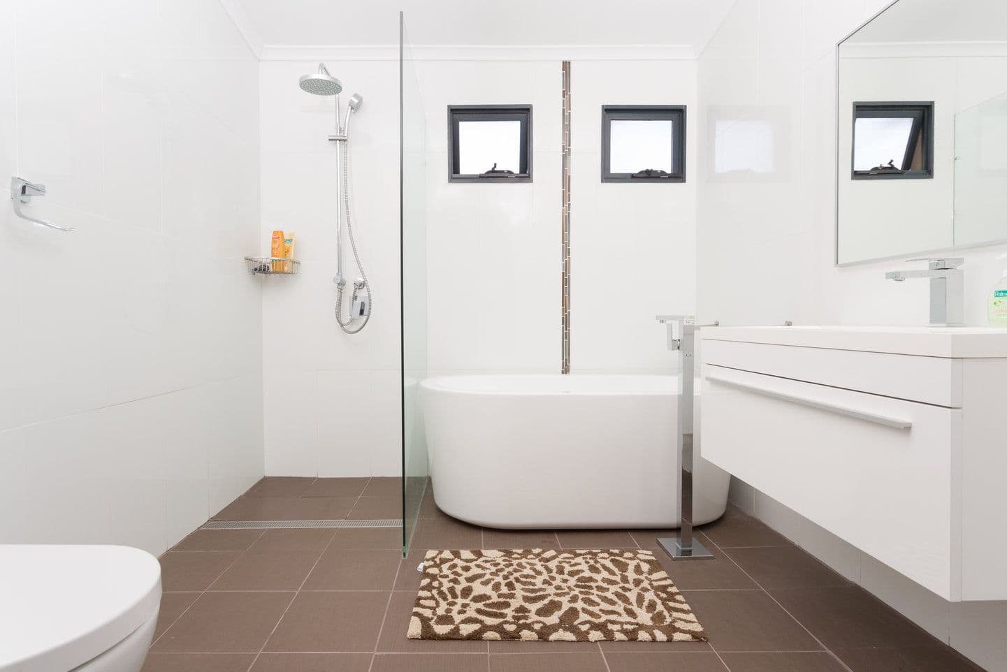 29 Marchant Crescent, MOUNT WARRIGAL NSW 2528, Mount Warrigal - Thumbnail 3