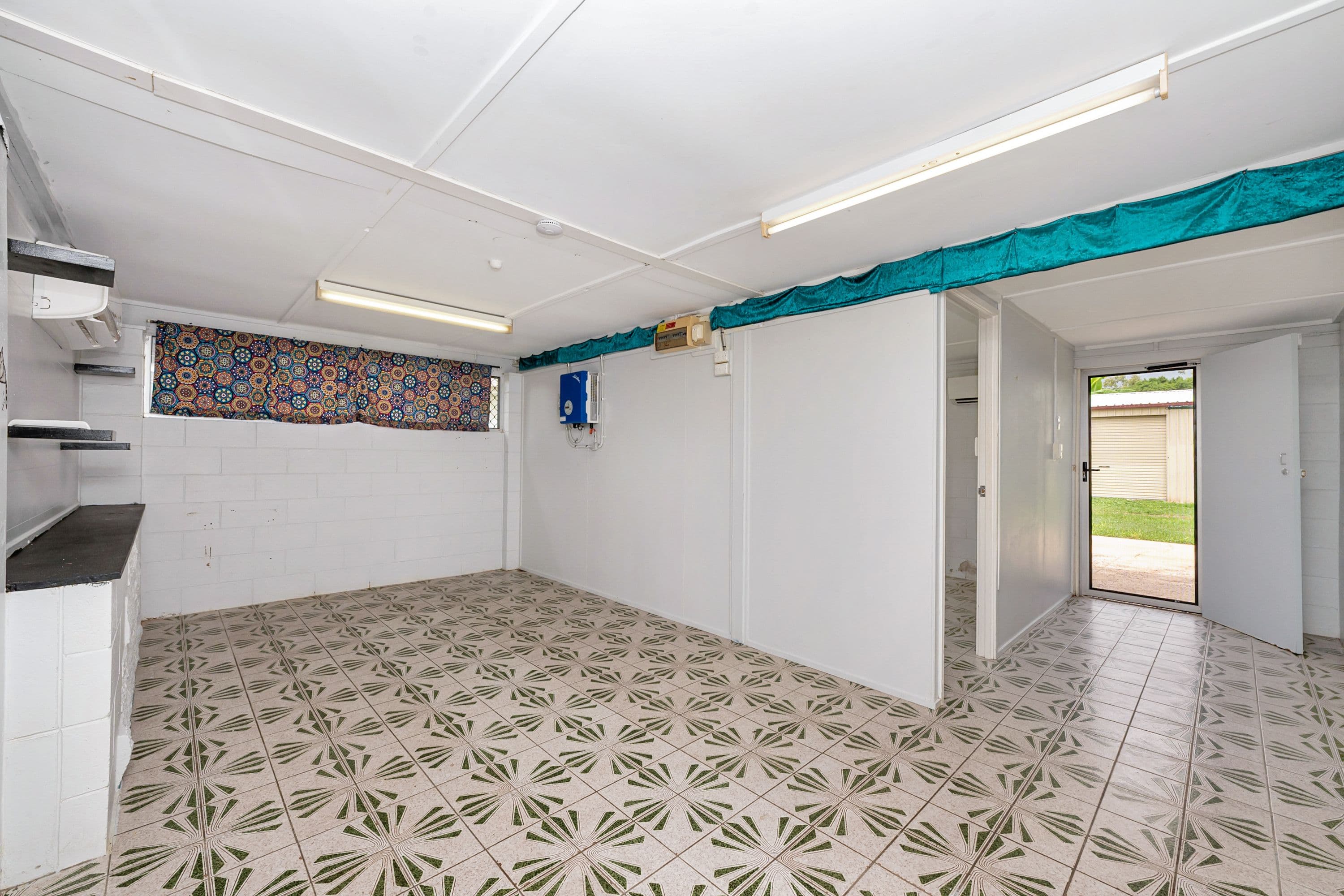 10 Ferntree Street, Kirwan QLD 4817, Kirwan - Thumbnail 7