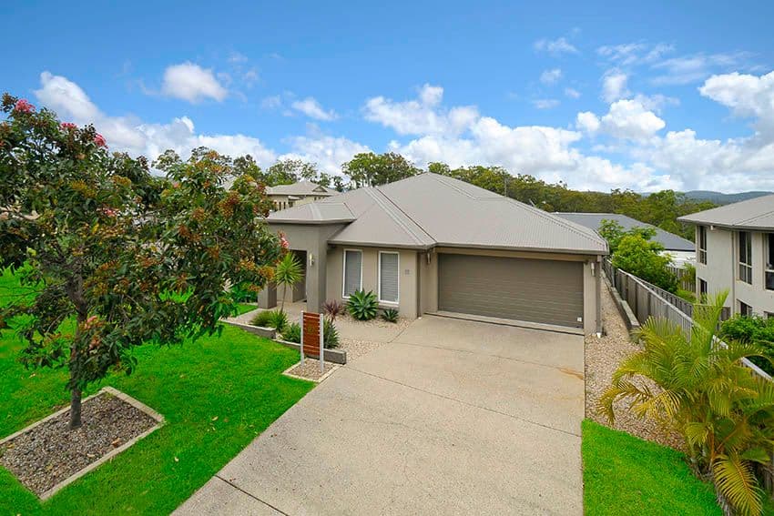 27 Camarillo Circuit, Reedy Creek QLD 4227, Reedy Creek - Image 1