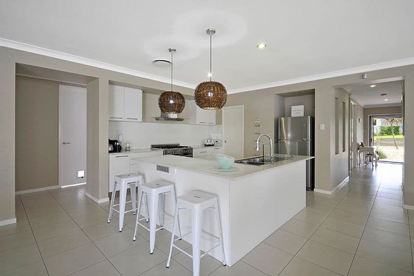 27 Camarillo Circuit, Reedy Creek QLD 4227, Reedy Creek - Thumbnail 3