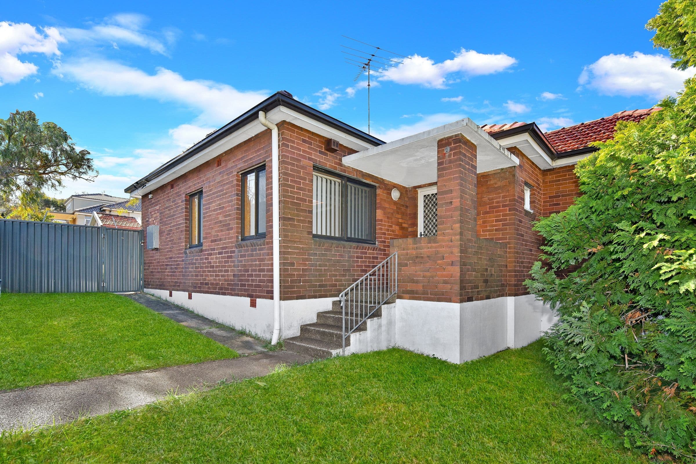 7 Page Street, Pagewood - Image 1