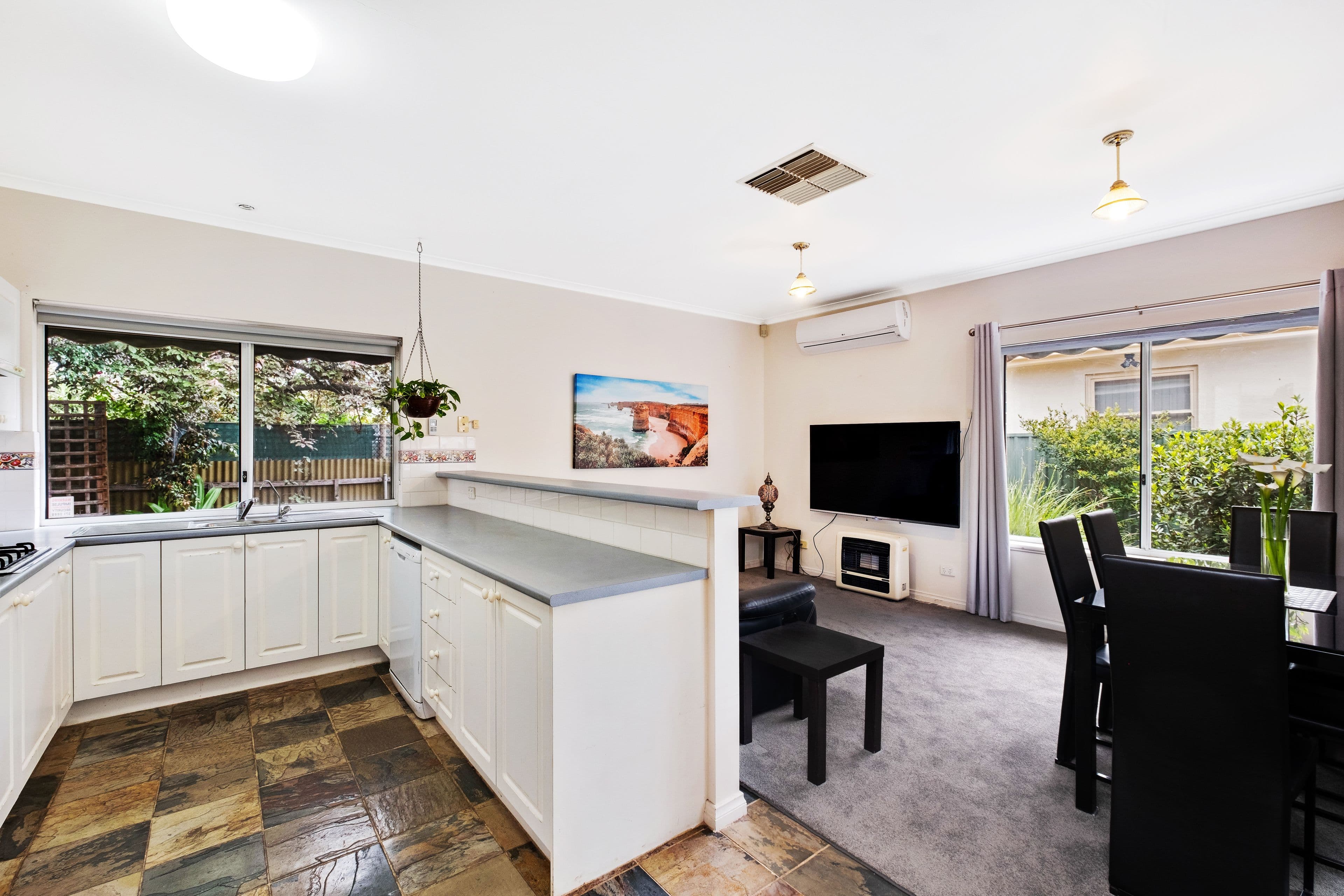 2 Bassi Street, Marion SA 5043, Marion - Thumbnail 5
