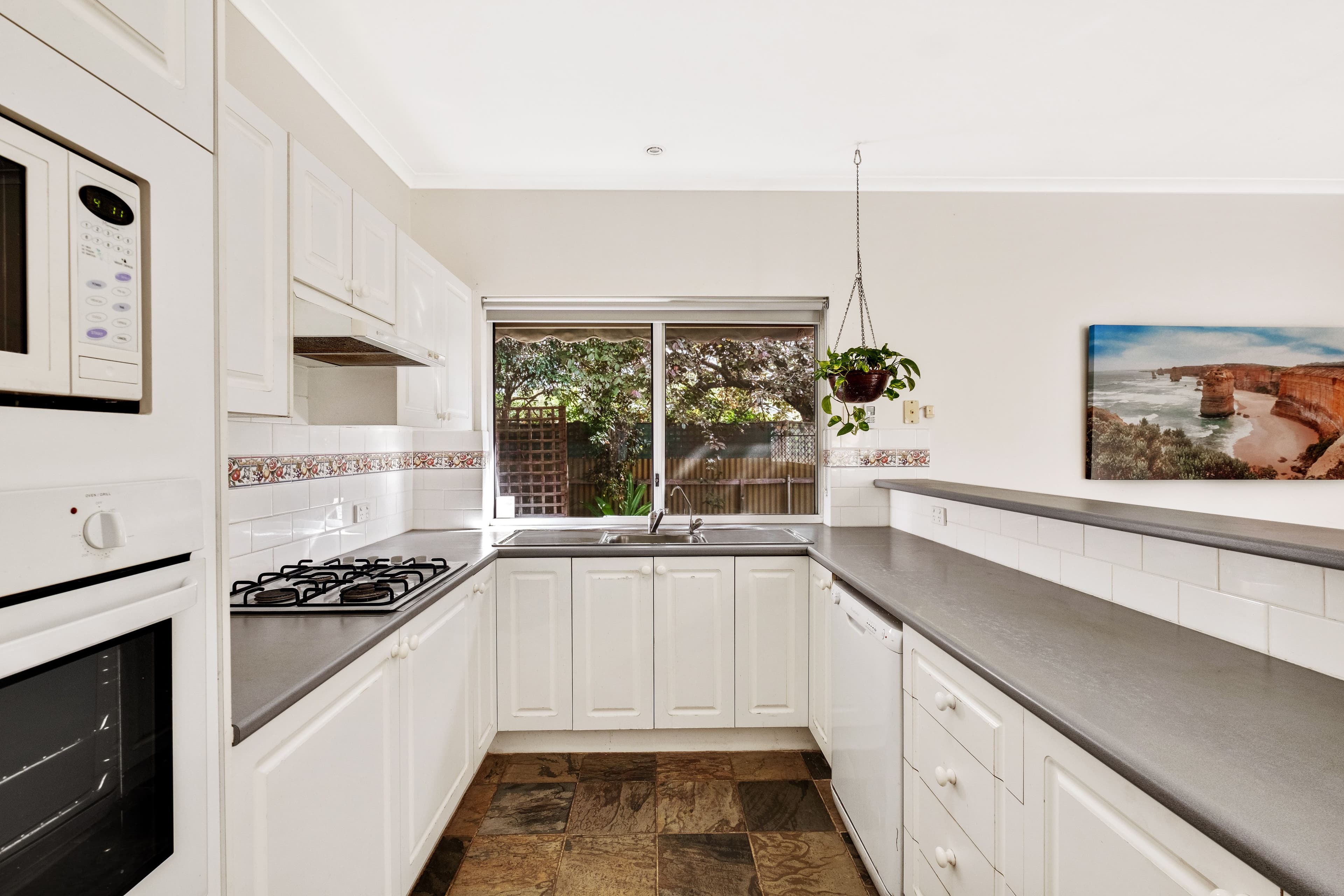 2 Bassi Street, Marion SA 5043, Marion - Thumbnail 6