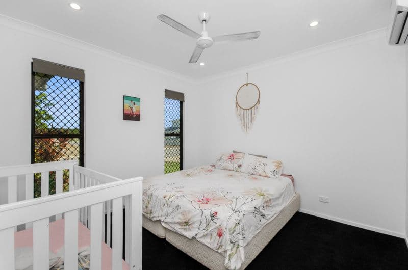 24 Speargrass Parade, Mount Low QLD 4818, Mount Low - Thumbnail 4