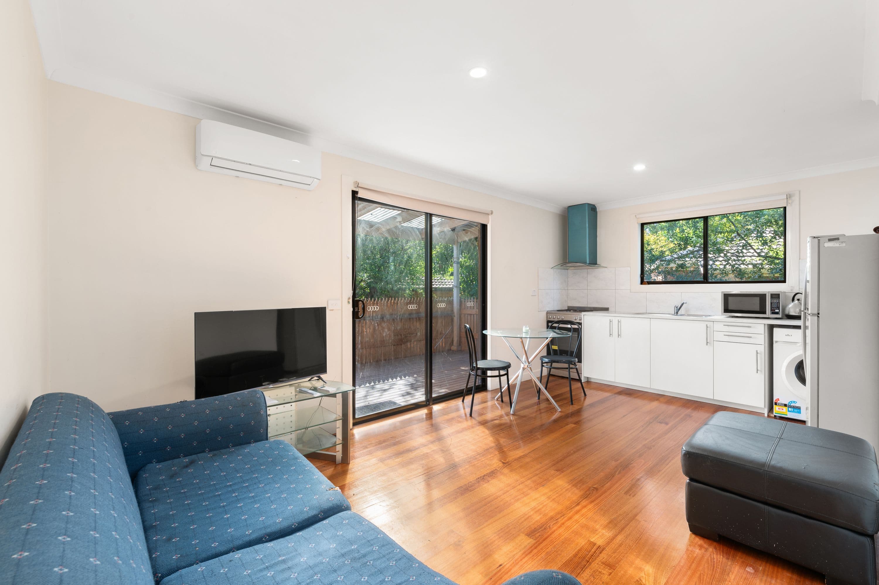 10 Mimosa Road, Mill Park VIC 3082, Mill Park - Thumbnail 8
