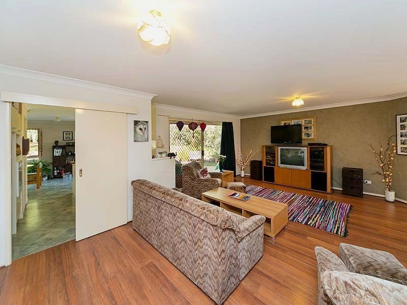 53 Parasol Street, BELLBOWRIE QLD 4070, Bellbowrie - Thumbnail 2