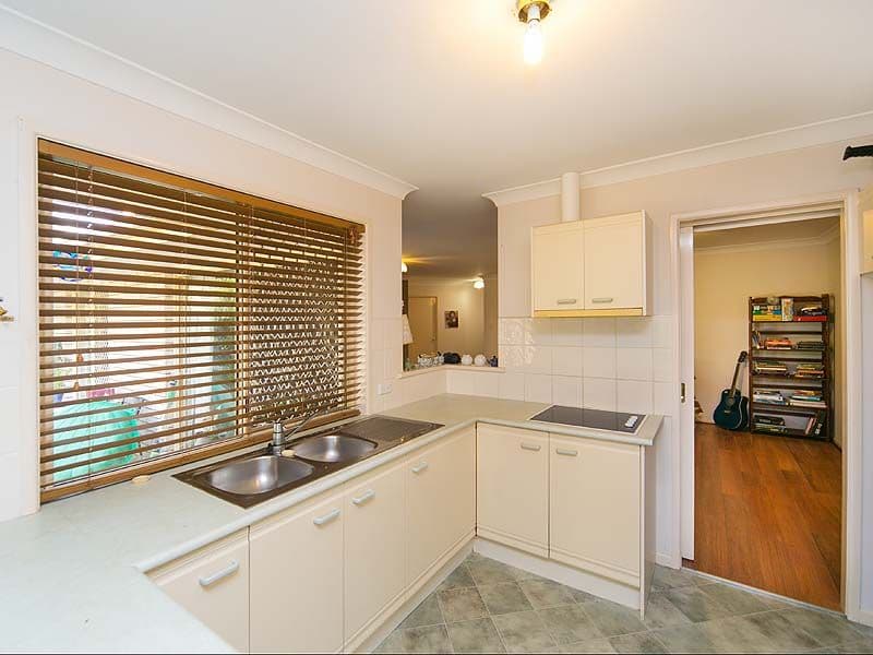 53 Parasol Street, BELLBOWRIE QLD 4070, Bellbowrie - Thumbnail 4