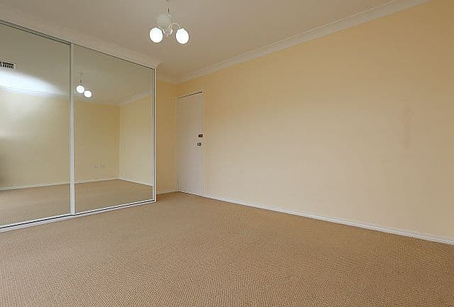 132 Johnston Road, BASS HILL NSW 2197, Bass Hill - Thumbnail 4