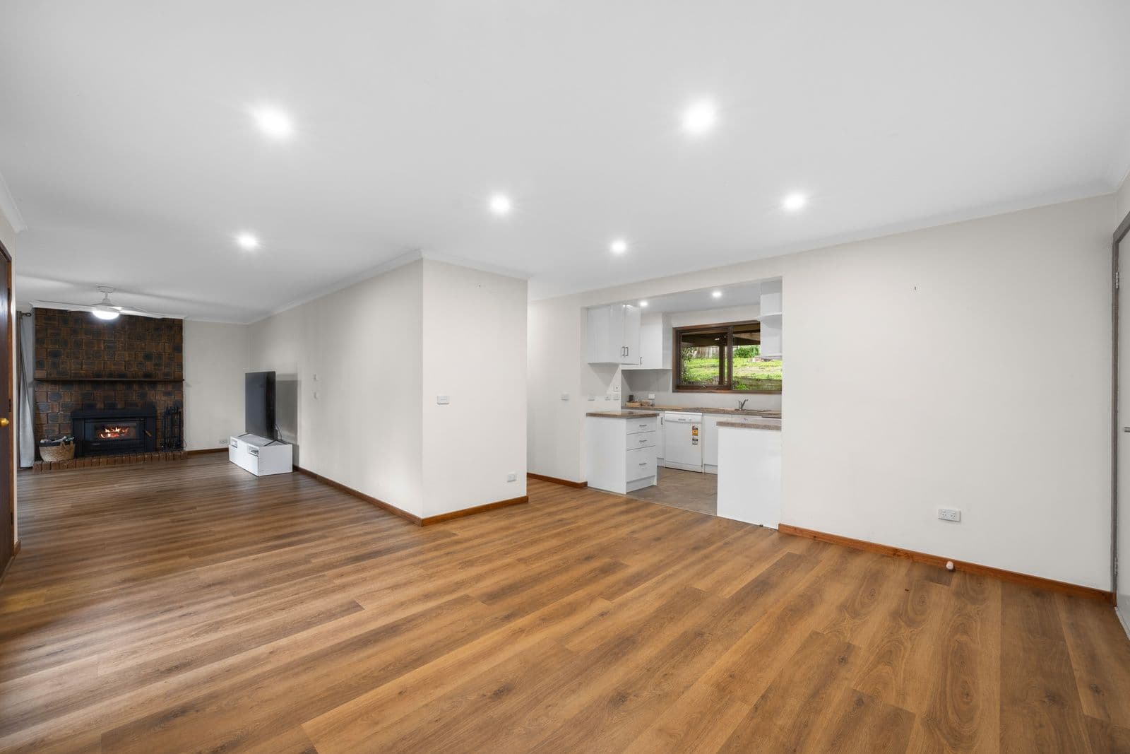 10 Chamberlain Drive, Leongatha VIC 3953, Leongatha - Thumbnail 6
