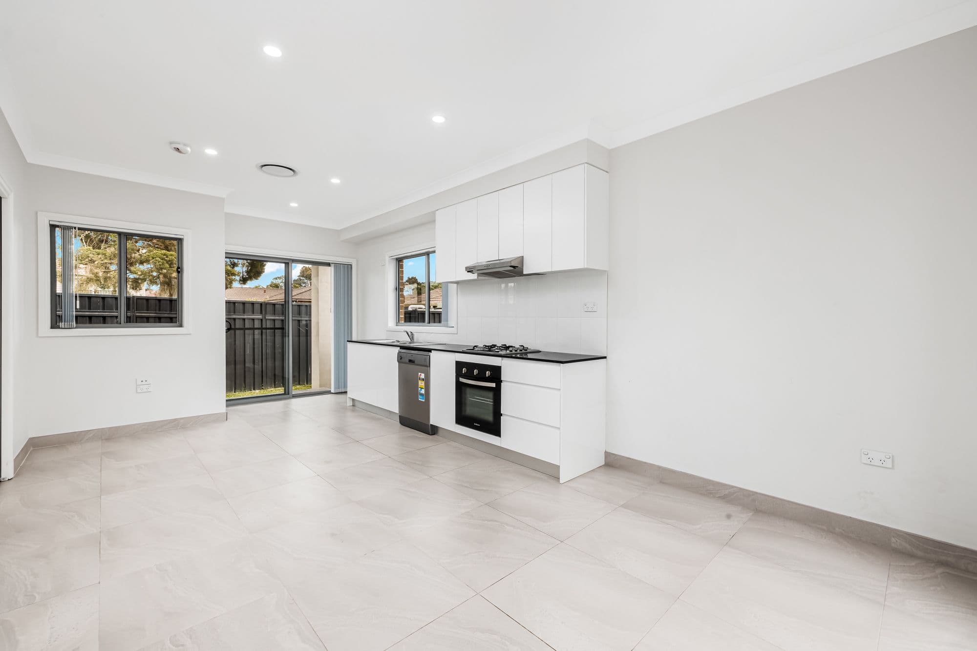 44 Brisbane Street, Oxley Park NSW 2760, Oxley Park - Thumbnail 2