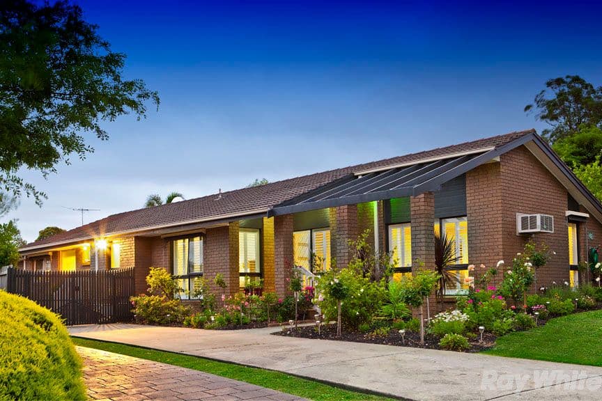 8 Lindsay Court, Scoresby VIC 3179, Scoresby - Image 1