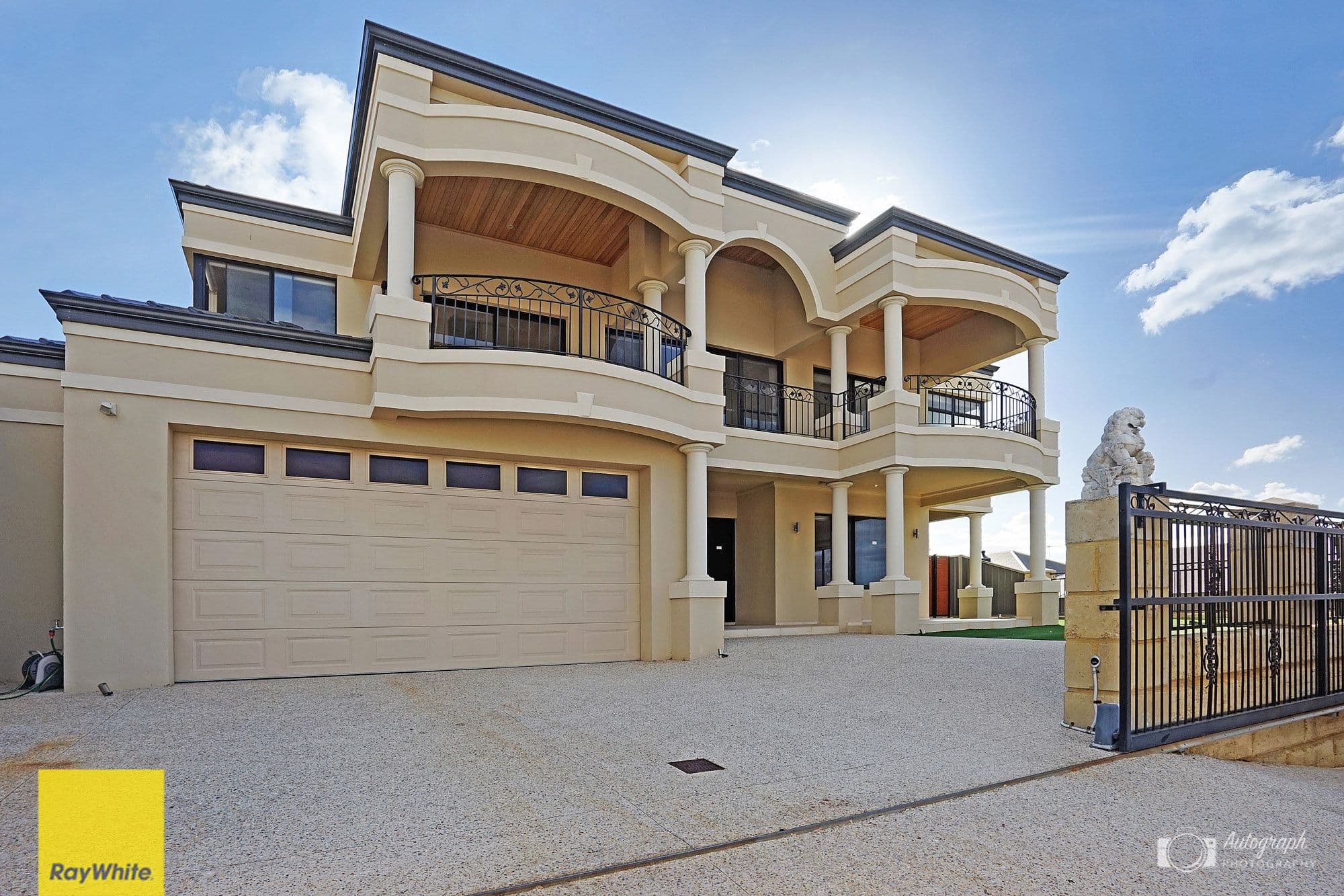 15 Donath View, Landsdale WA 6065, Landsdale - Image 1