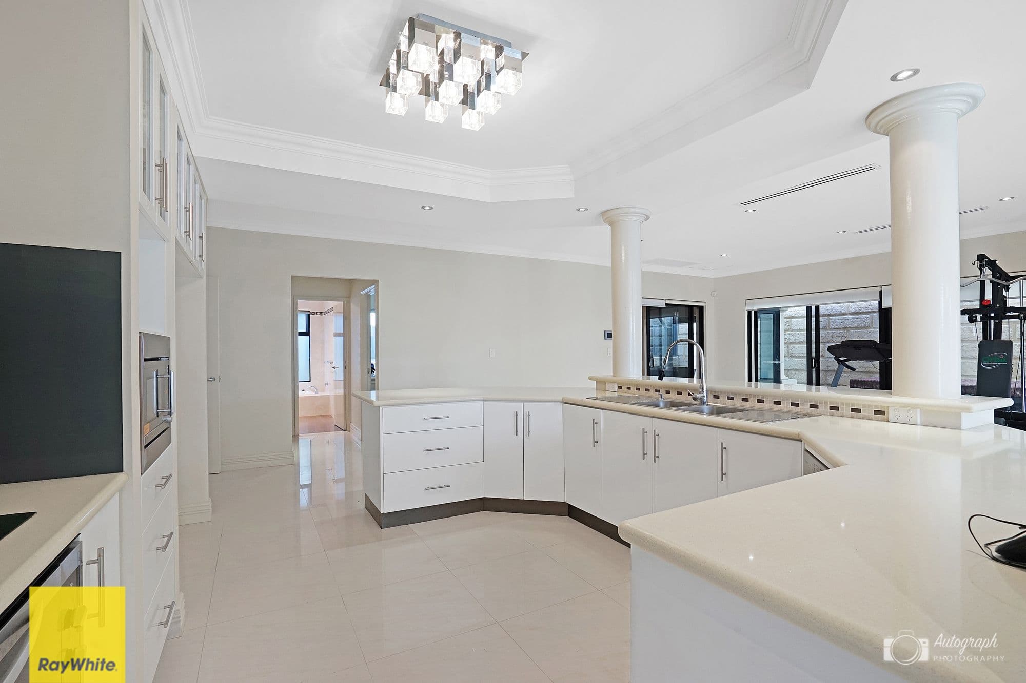 15 Donath View, Landsdale WA 6065, Landsdale - Thumbnail 8