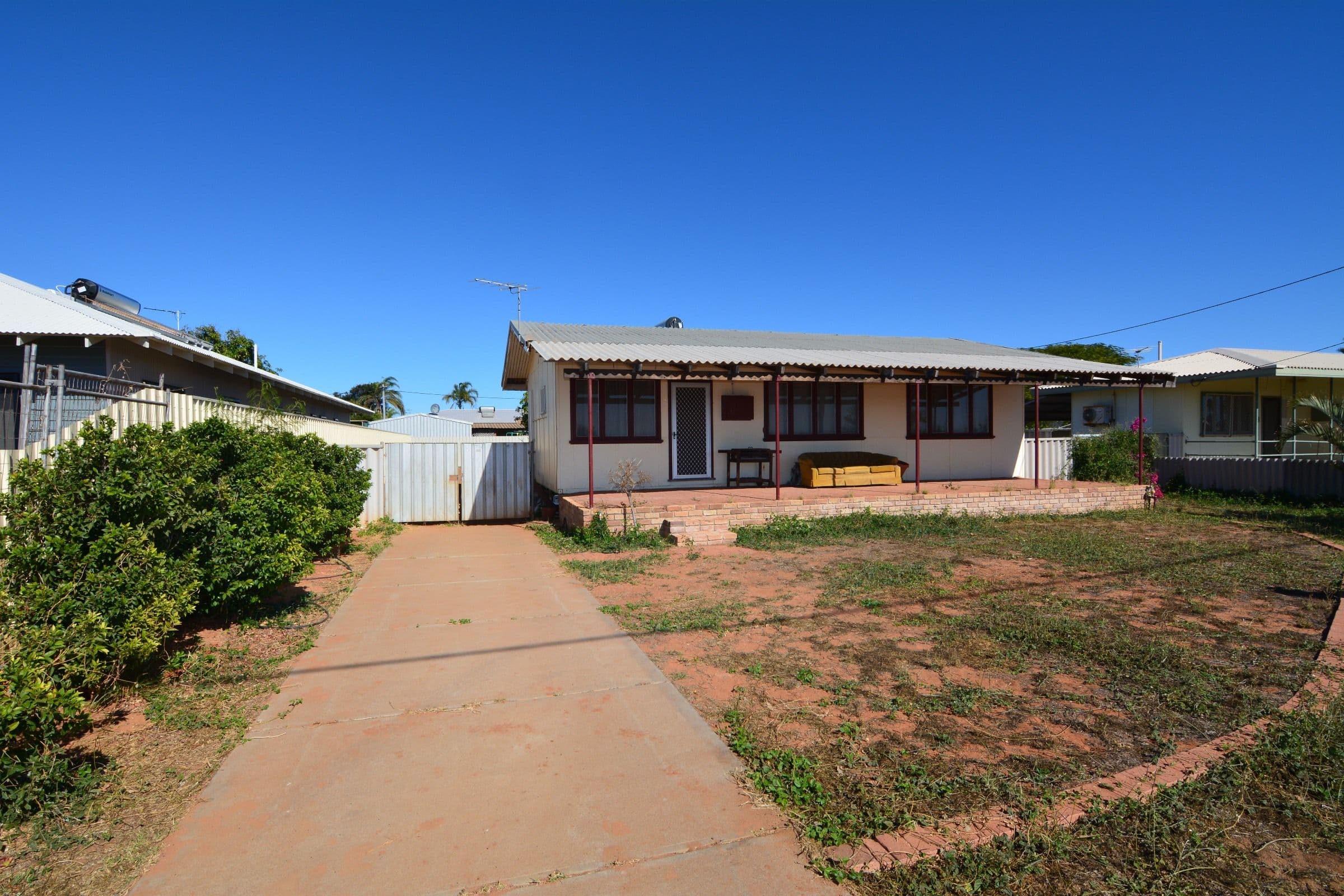10 Beckett Street, Carnarvon WA 6701, South Carnarvon - Image 1