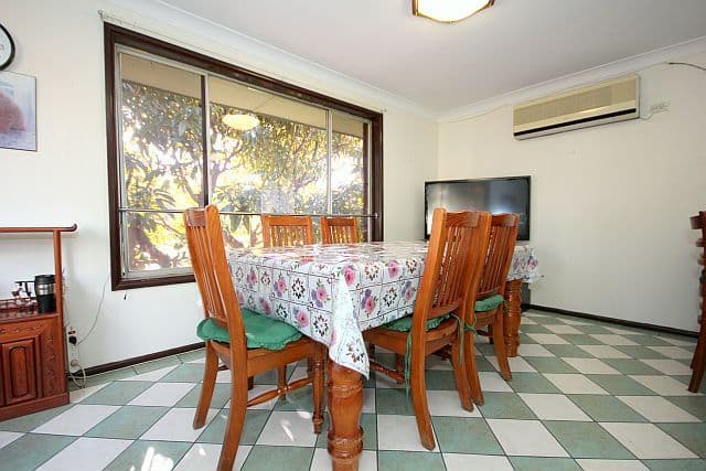 12 Wren Street, CONDELL PARK NSW 2200, Condell Park - Thumbnail 5