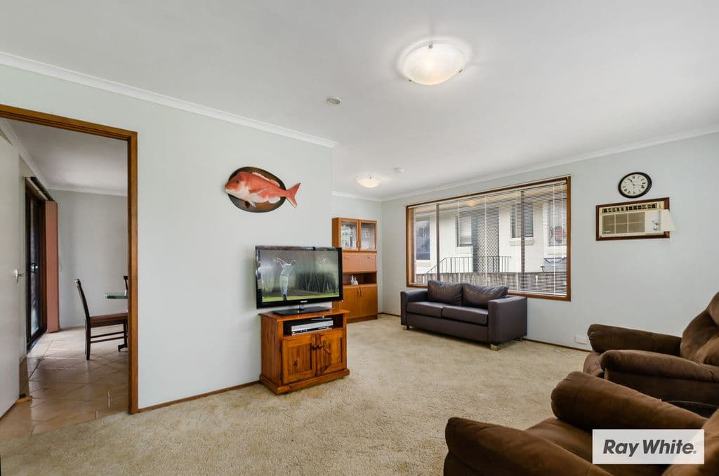 3 Hoskings Crescent, Kiama Downs - Thumbnail 3