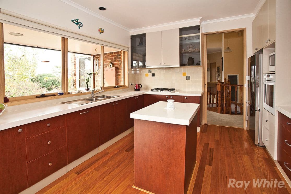 8 Stevenage Court, VERMONT SOUTH VIC 3133, Vermont South - Thumbnail 2