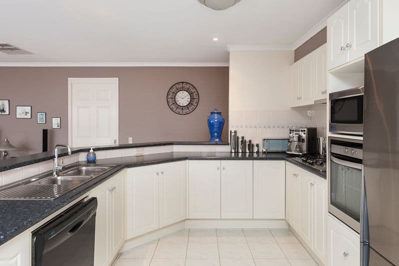 25 Pendelton Place, LYSTERFIELD VIC 3156, Lysterfield - Thumbnail 4