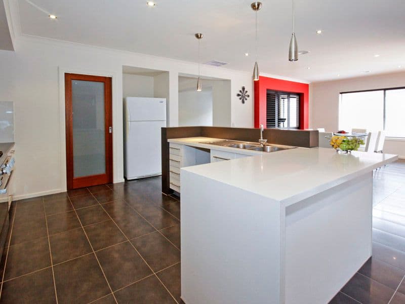 32 Molesworth Drive, HIGHTON VIC 3216, Highton - Thumbnail 8