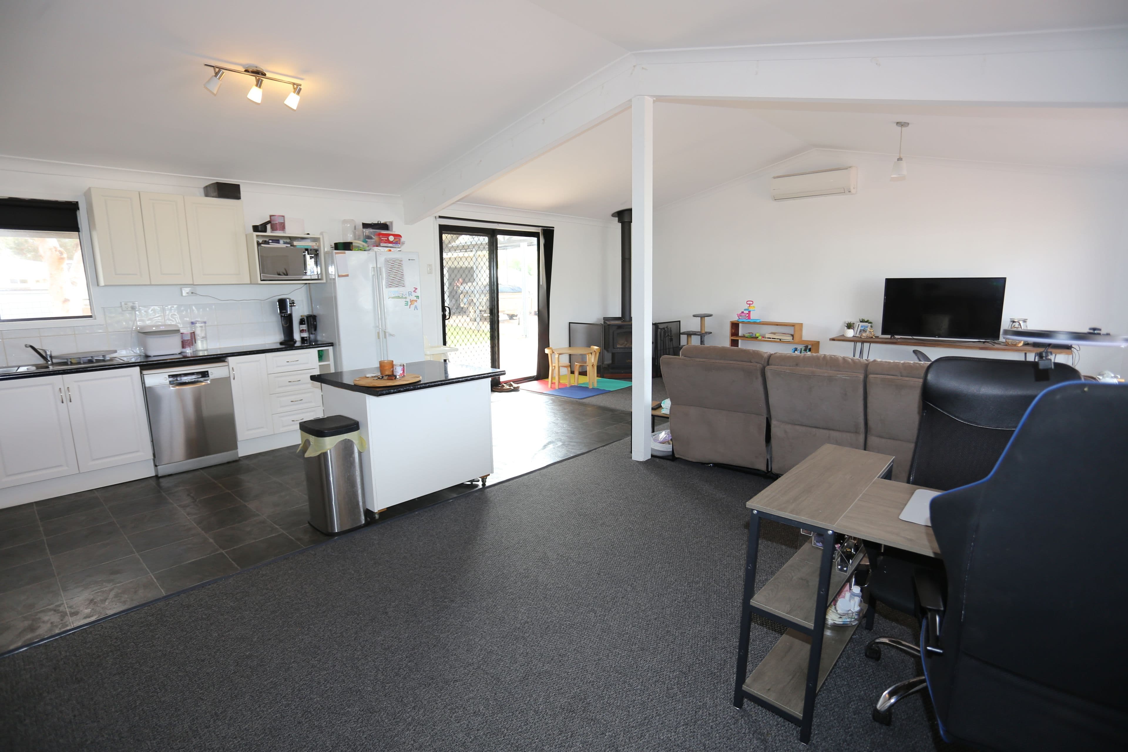 24 Maculata Street, Kambalda West WA 6442, Kambalda West - Thumbnail 2