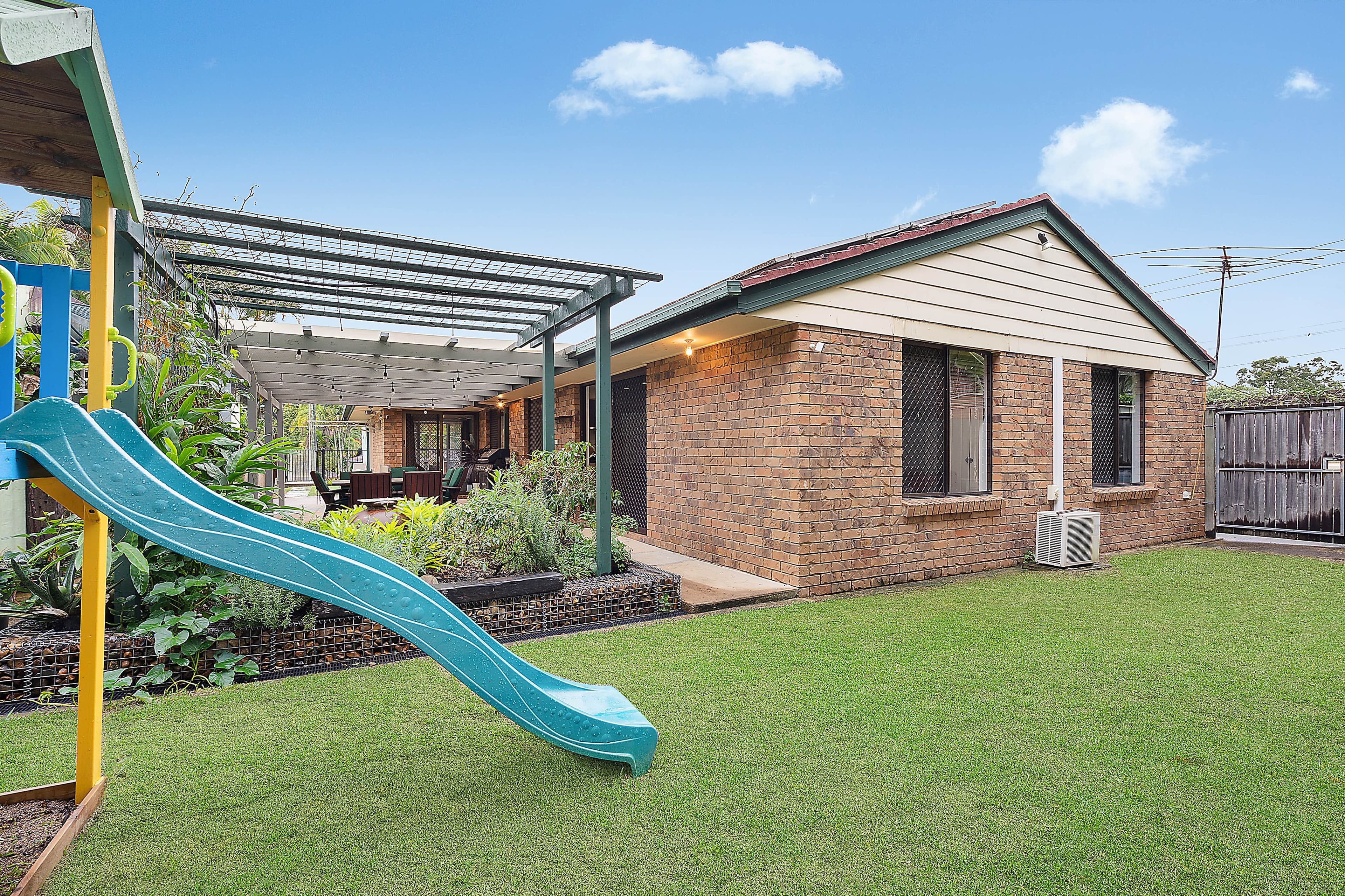 3 Bel-Air Court, Ferny Hills QLD 4055, Ferny Hills - Thumbnail 2